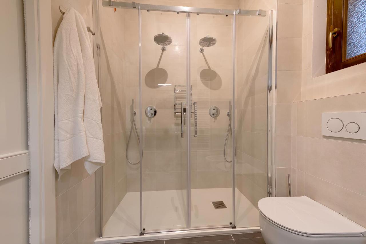 Dolce Far Niente Apartment With Pool & Parking Passignano sul Trasimeno Bagian luar foto
